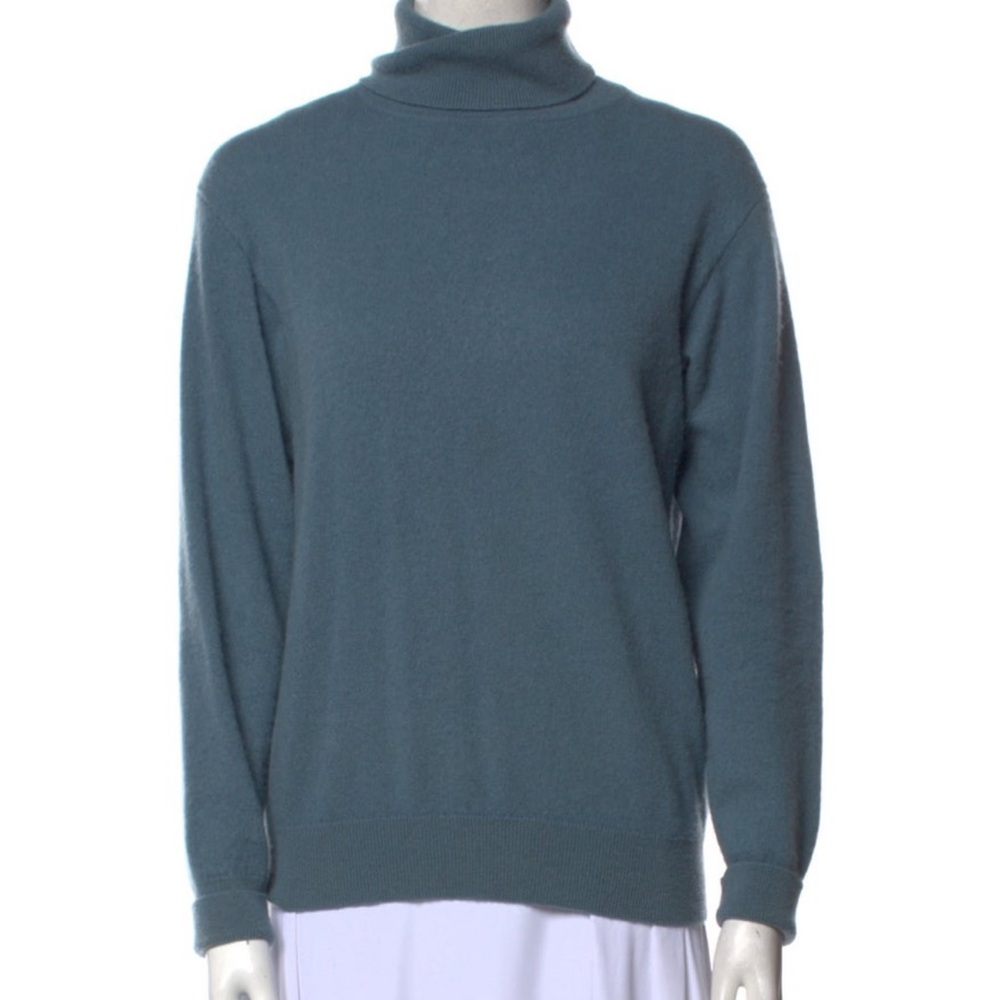 The Row cashmere turtleneck